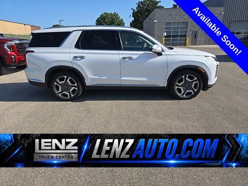 Used 2024 Hyundai Palisade Limited AWD/4WD image 1
