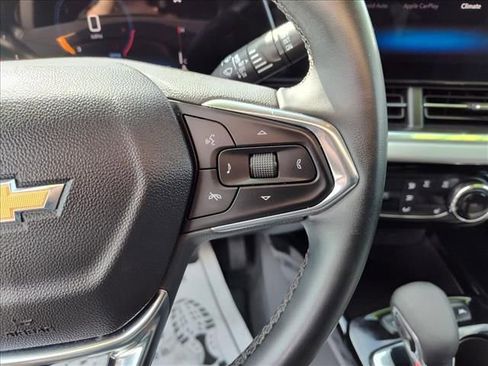 Certified 2024 Chevrolet Trax LT w/ LT Convenience Package image 16