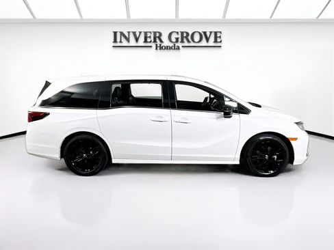Certified 2025 Honda Odyssey Sport-L image 4