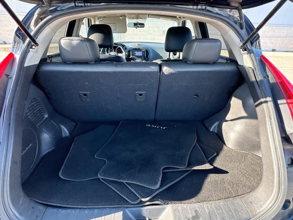Used 2011 Nissan Juke SL AWD/4WD image 29