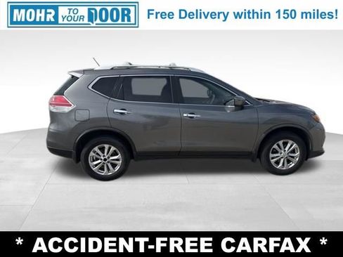 Used 2016 Nissan Rogue SV w/ SV Premium Package image 5