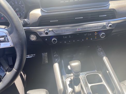Used 2021 Kia Telluride SX w/ Nightfall Edition Package AWD/4WD image 17