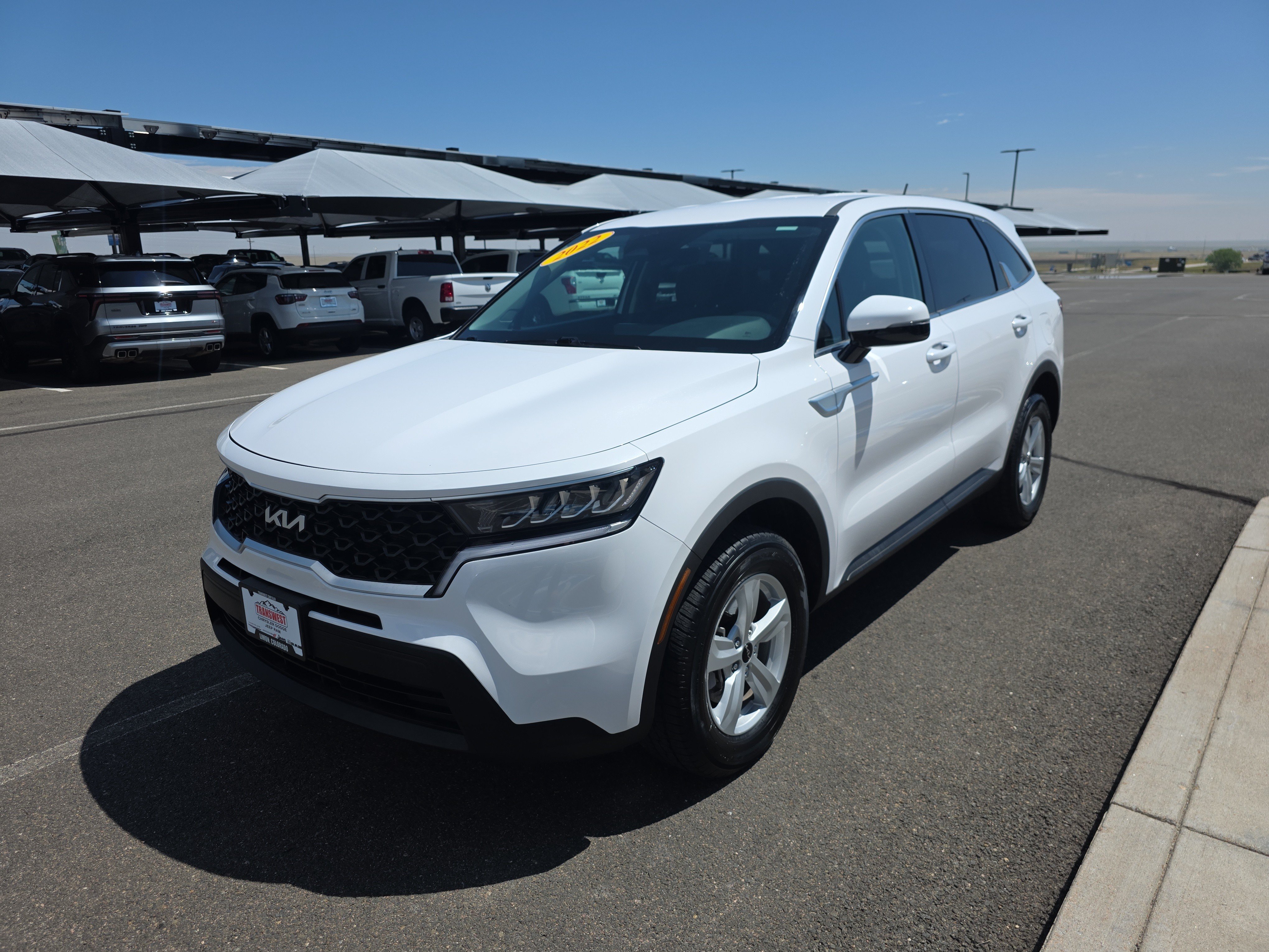 Used 2022 Kia Sorento LX AWD/4WD image 4