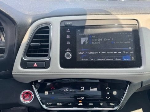Used 2019 Honda HR-V EX image 15