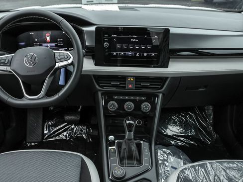 New 2026 Volkswagen Taos S AWD/4WD image 32