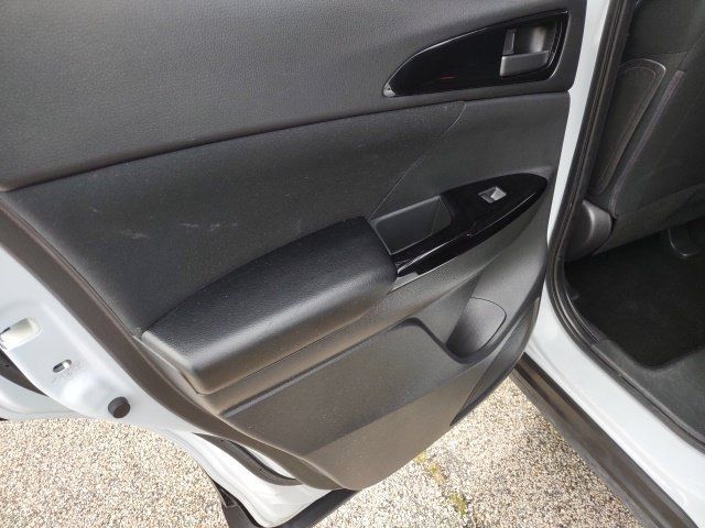 Used 2024 Mitsubishi Eclipse Cross AWD image 17