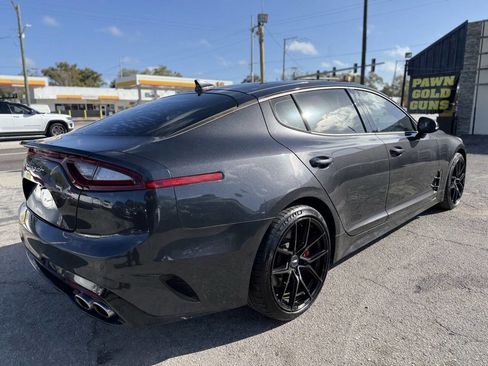 Used 2019 Kia Stinger GT1 image 7