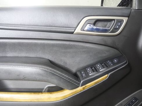 Used 2016 GMC Yukon XL Denali w/ Enhanced Security Package image 8