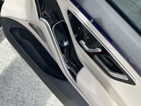 Used 2023 Mercedes-Benz S 500 4MATIC image 34