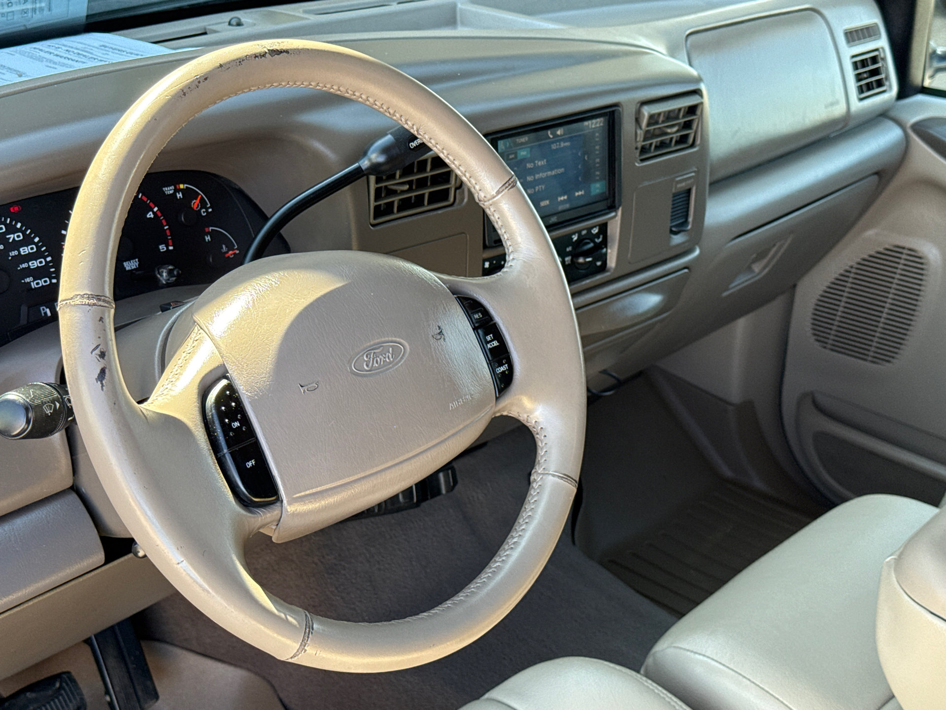 Used 2002 Ford F250 XLT RWD image 19