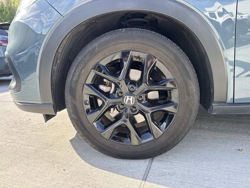Used 2023 Honda HR-V Sport image 4