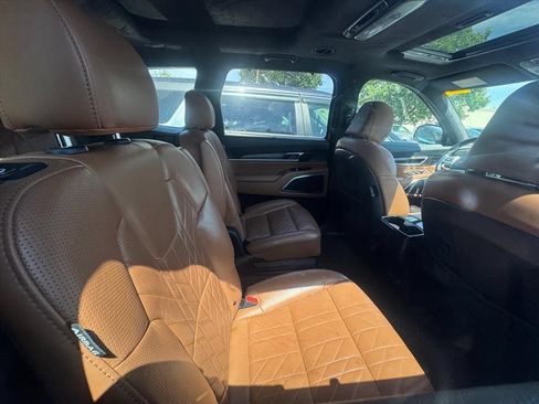 Certified 2024 Kia Telluride SX Prestige X-Pro AWD/4WD image 4