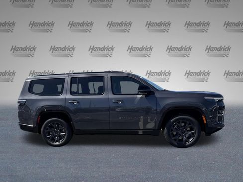 New 2026 Jeep Grand Wagoneer Limited AWD/4WD image 9
