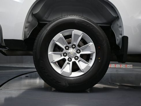 Used 2023 Chevrolet Silverado 1500 LT image 17