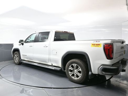 Used 2022 GMC Sierra 1500 SLE image 12