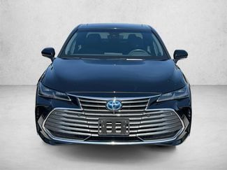 Used 2022 Toyota Avalon Limited w/ Advanced Safety Package FWD video 2