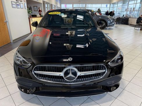 Used 2022 Mercedes-Benz C 300 4MATIC Sedan image 2