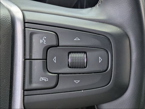 Used 2025 GMC Sierra 1500 SLT AWD/4WD image 22