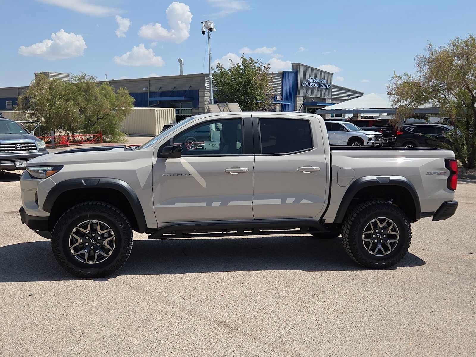 New 2026 Chevrolet Colorado ZR2 AWD/4WD image 5