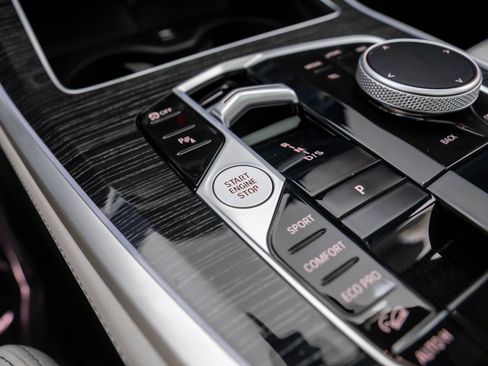 Certified 2025 BMW X5 M60i w/ Climate Comfort Package image 21