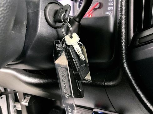 Used 2017 GMC Sierra 1500 REG CAB 2WD 133.0 image 32