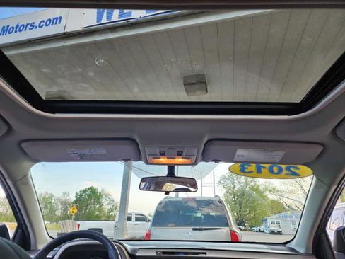 Used 2013 Toyota RAV4 XLE image 21