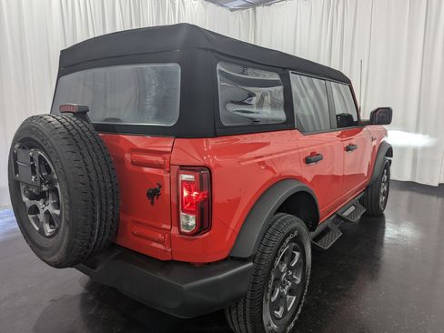 Used 2023 Ford Bronco Big Bend image 9