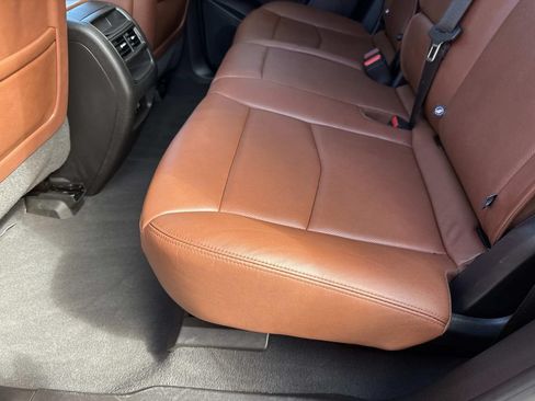 Used 2023 Cadillac XT5 Premium Luxury FWD image 15