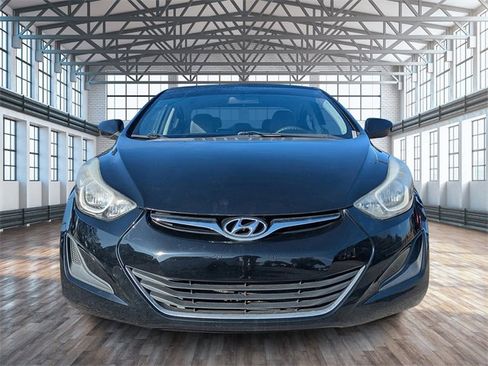 Used 2016 Hyundai Elantra SE image 8