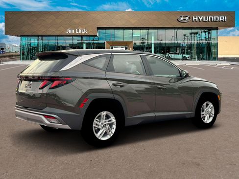 New 2026 Hyundai Tucson SE FWD image 8