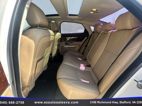 Used 2017 Jaguar XJ R-Sport AWD/4WD image 22
