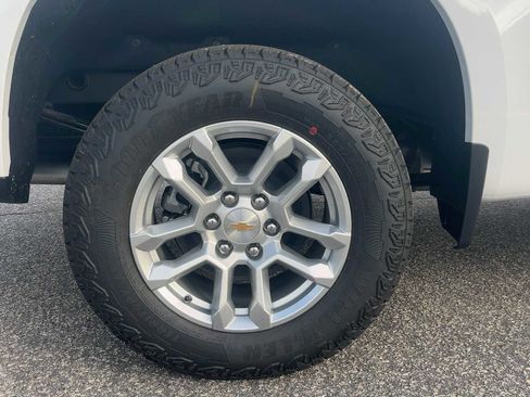 New 2026 Chevrolet Silverado 1500 LT w/ Z71 Off-Road Package AWD/4WD image 33