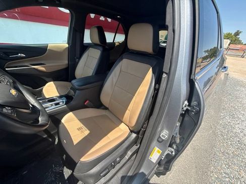 Used 2023 Chevrolet Equinox Premier FWD image 5
