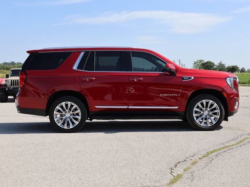 Used 2024 GMC Yukon Denali w/ Max Trailering Package AWD/4WD image 7