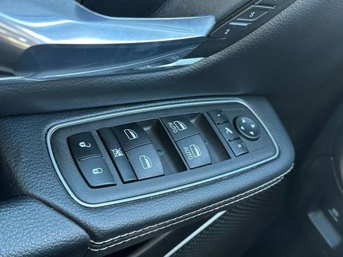 Used 2023 RAM 1500 Laramie image 21