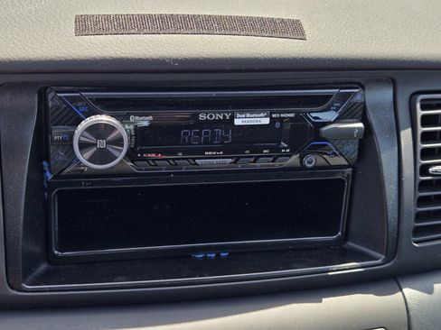 Used 2006 Toyota Corolla S FWD image 17