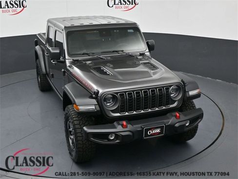 Used 2025 Jeep Gladiator Rubicon w/ Convenience Group image 1