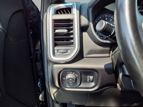Certified 2024 RAM 2500 Big Horn w/ Bed Utility Group AWD/4WD image 17
