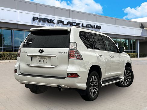 Used 2022 Lexus GX 460 Luxury image 4