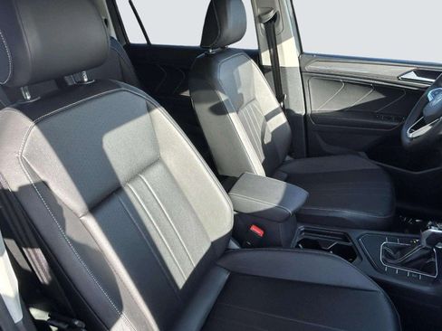 Used 2024 Volkswagen Tiguan Wolfsburg Edition FWD image 23