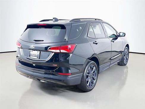 Used 2024 Chevrolet Equinox RS image 7