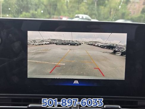 Used 2025 Chevrolet Trax RS w/ Sunroof Package FWD image 22