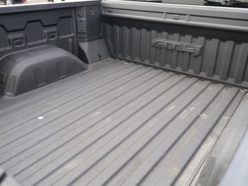 Used 2024 GMC Sierra 1500 AT4 w/ Technology Package AWD/4WD image 7