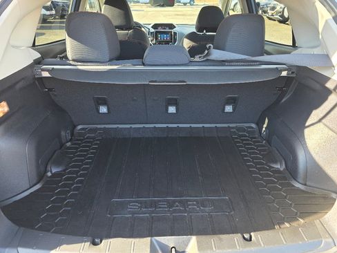 Used 2023 Subaru Crosstrek 2.0i Premium image 4