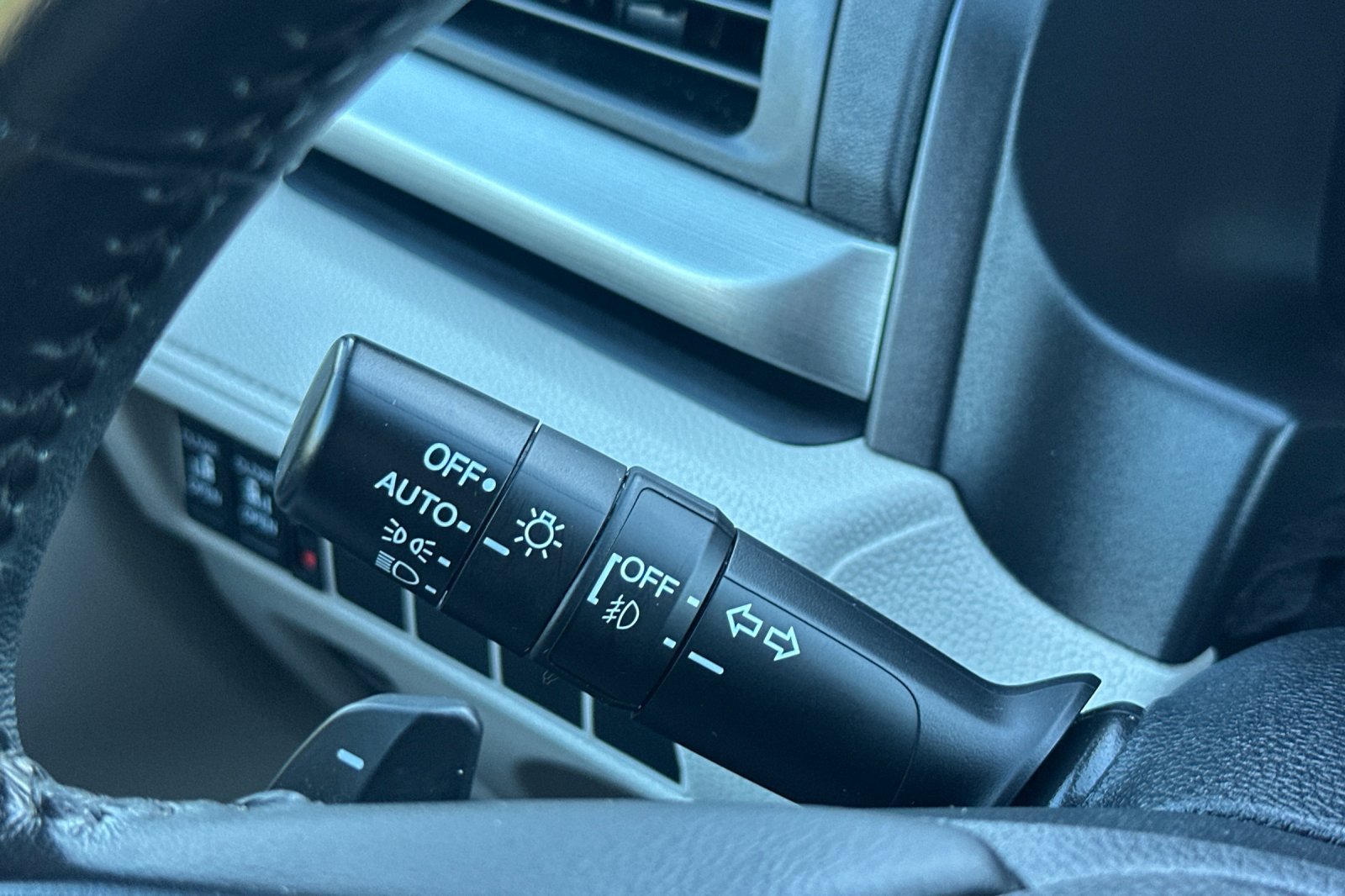 Used 2025 Honda Odyssey EX-L image 37