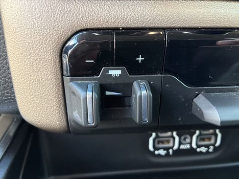 Used 2020 RAM 1500 Laramie image 25