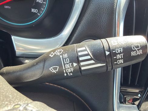 Used 2019 Chevrolet Traverse LT AWD/4WD image 13