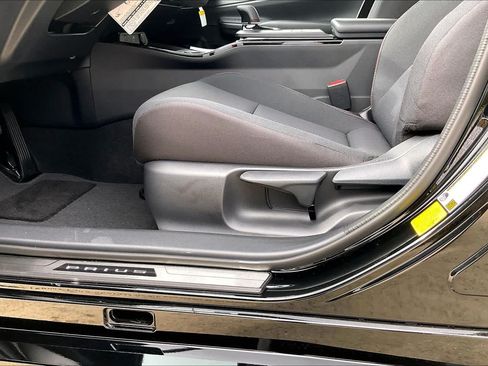 New 2026 Toyota Prius Plug-In Hybrid FWD image 20