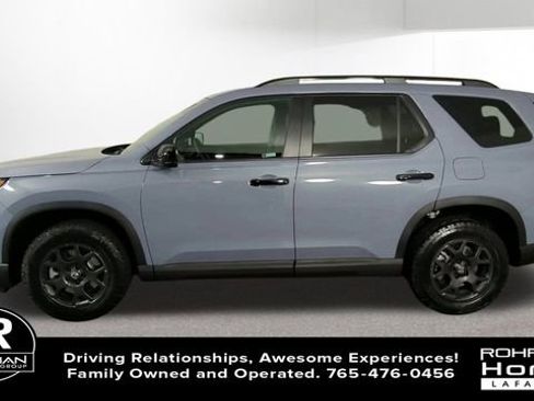 New 2025 Honda Pilot TrailSport image 5