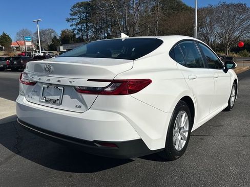 Certified 2025 Toyota Camry LE image 3
